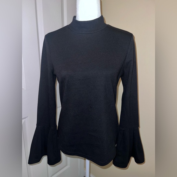 J.O.A Turtleneck - Picture 1 of 7